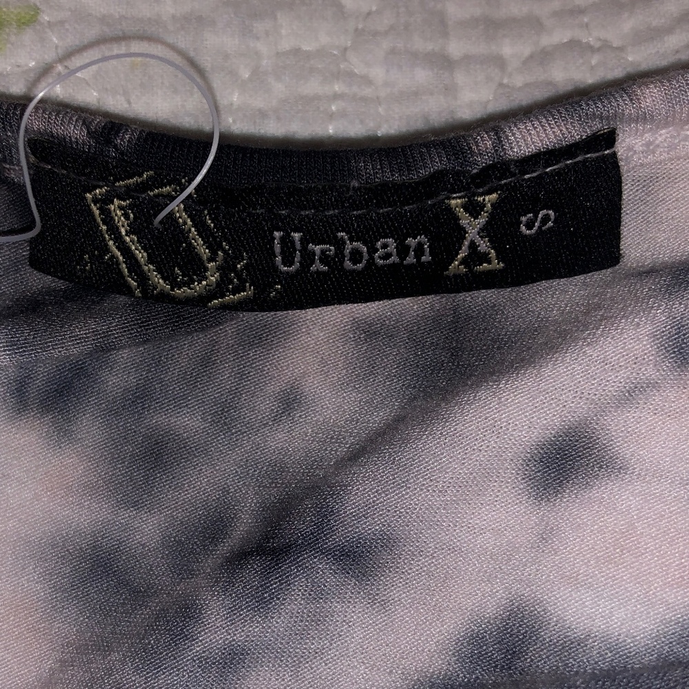 Black/White Tiedye Open Long Sleeve - Picture 2 of 2